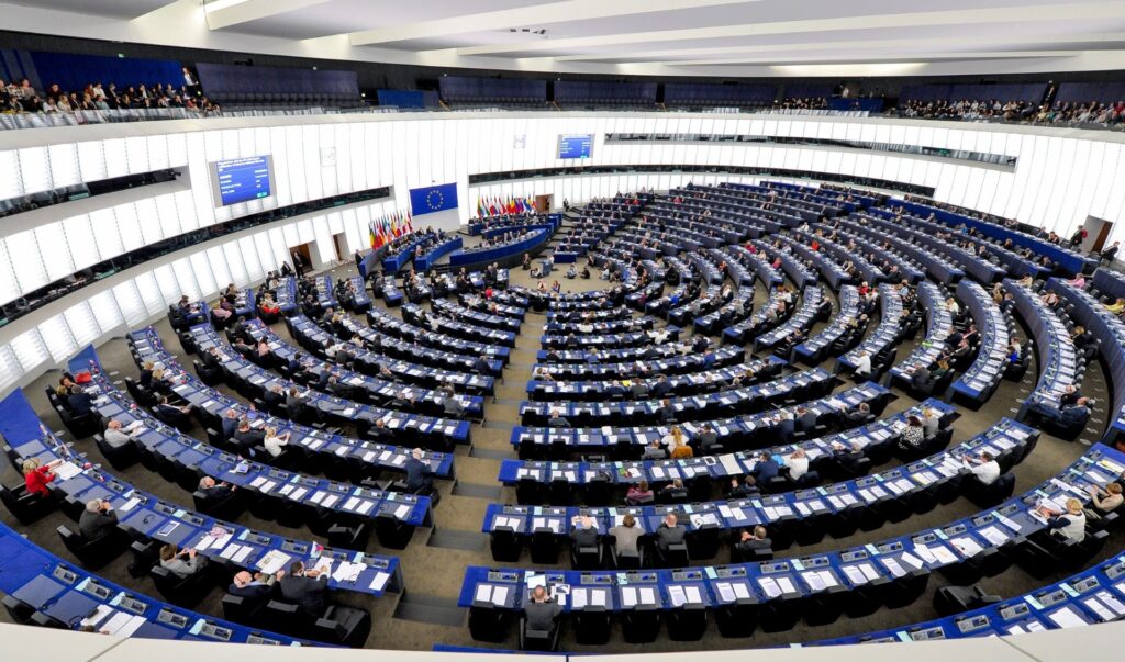 De plenaire vergaderzaal van het Europees Parlement in Straatsburg